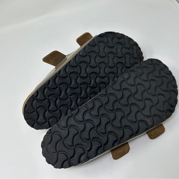 For repair Birkenstock Brown Arizona Sandal Size 37 See pics, (((Needs Repair) - Picture 10 of 16